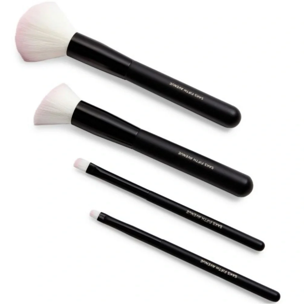 NEW Saks Fifth Avenue 4-Piece The Classic Brush Set